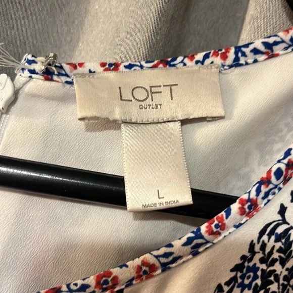 Used in excellent condition. Loft size large lined dress. - Picture 2 of 5